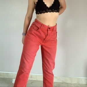 Hi-rise girlfriend jeans